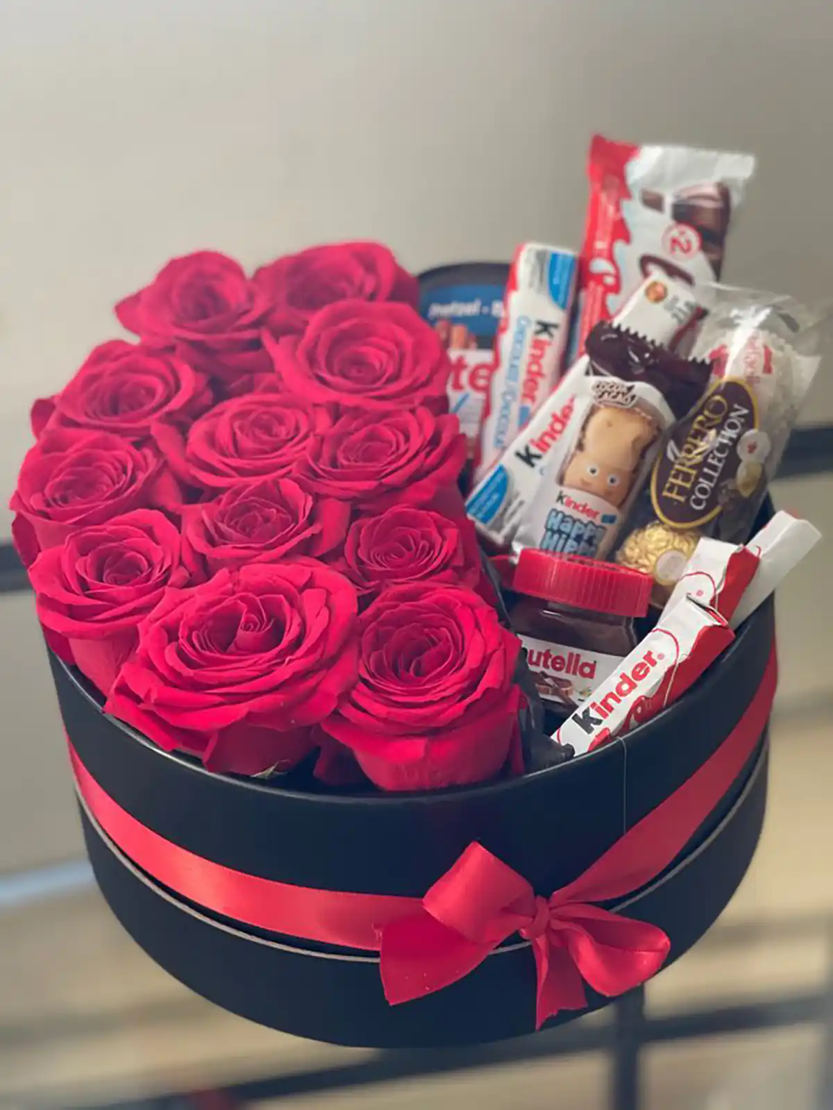 بوکت گل چیست؟دسته گل لاکچری برای هدیهدسته گل ساده و شیکبوکت گل هدیه برای مناسبت‌هاخرید دسته گل هدیه شیکطراحی دسته گل برای هدیه