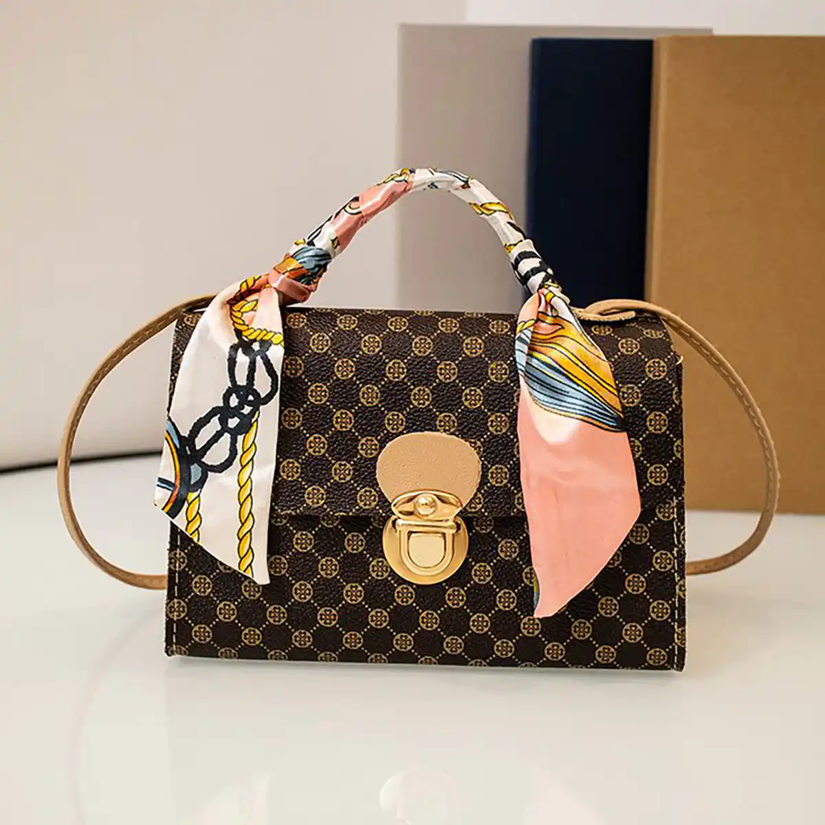 کراپ دخترانه
کراپ دخترانه مجلسی
کراپ تاپ
کراپ تاپ مجلسی
انواع کراپ
