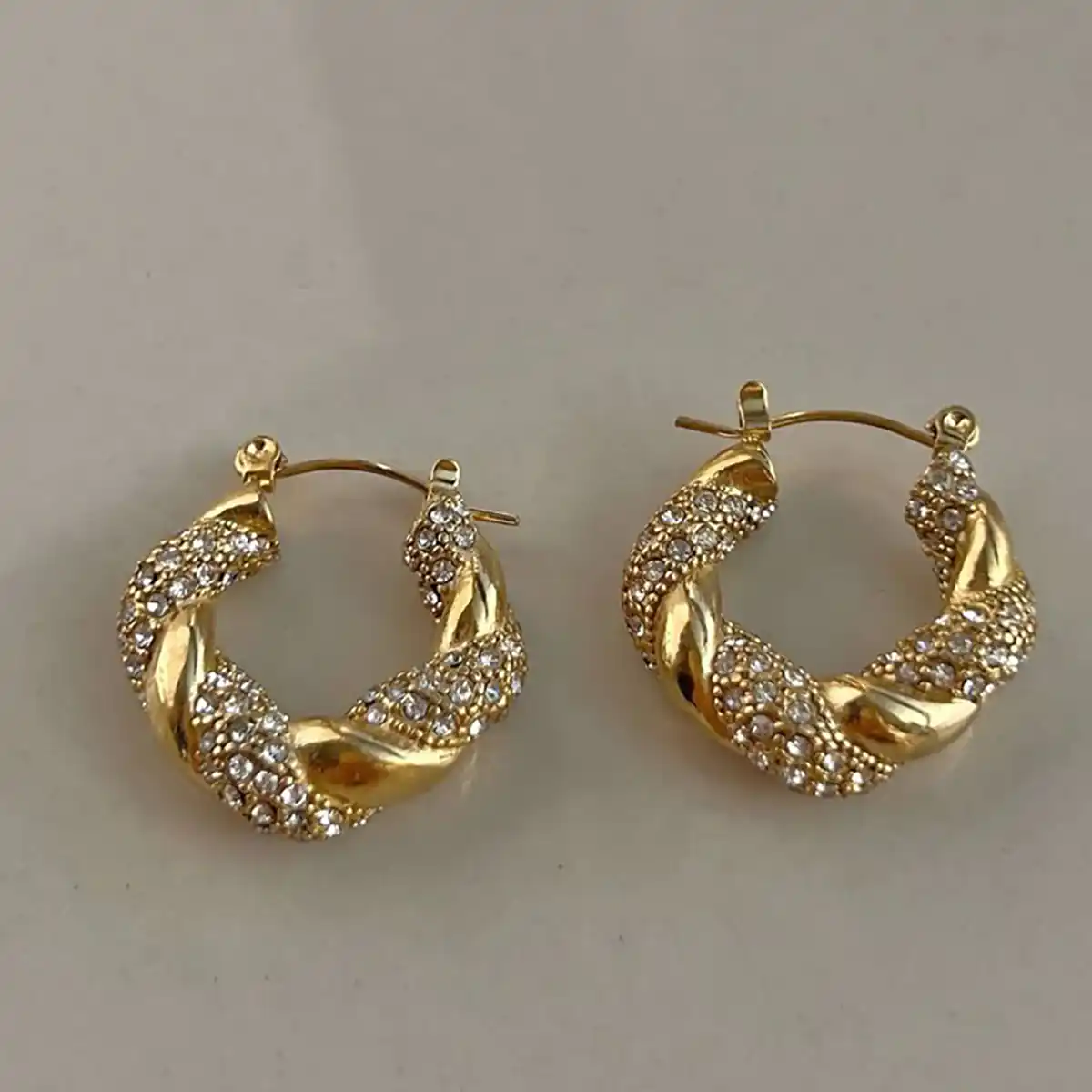 گوشواره حلقه ای طلا
گوشواره حلقه ای بزرگ طلا
گوشواره حلقه ای کوچک طلا
گوشواره حلقه ای آویزدار
گوشواره حلقه ای جدید طلا
گوشواره حلقه ای ساده
گوشواره حلقه ای مردانه
گوشواره حلقه ای استیل