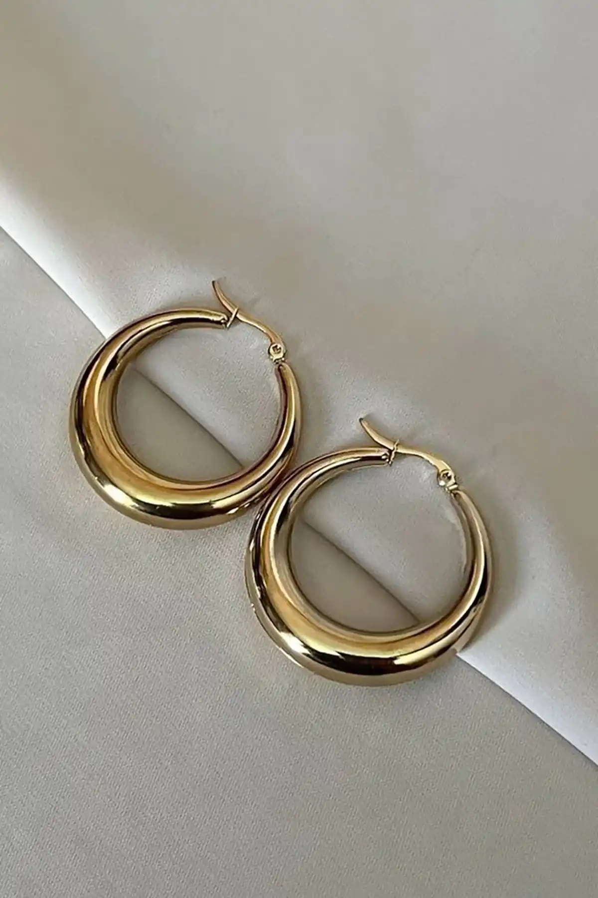 گوشواره حلقه ای طلا
گوشواره حلقه ای بزرگ طلا
گوشواره حلقه ای کوچک طلا
گوشواره حلقه ای آویزدار
گوشواره حلقه ای جدید طلا
گوشواره حلقه ای ساده
گوشواره حلقه ای مردانه
گوشواره حلقه ای استیل
