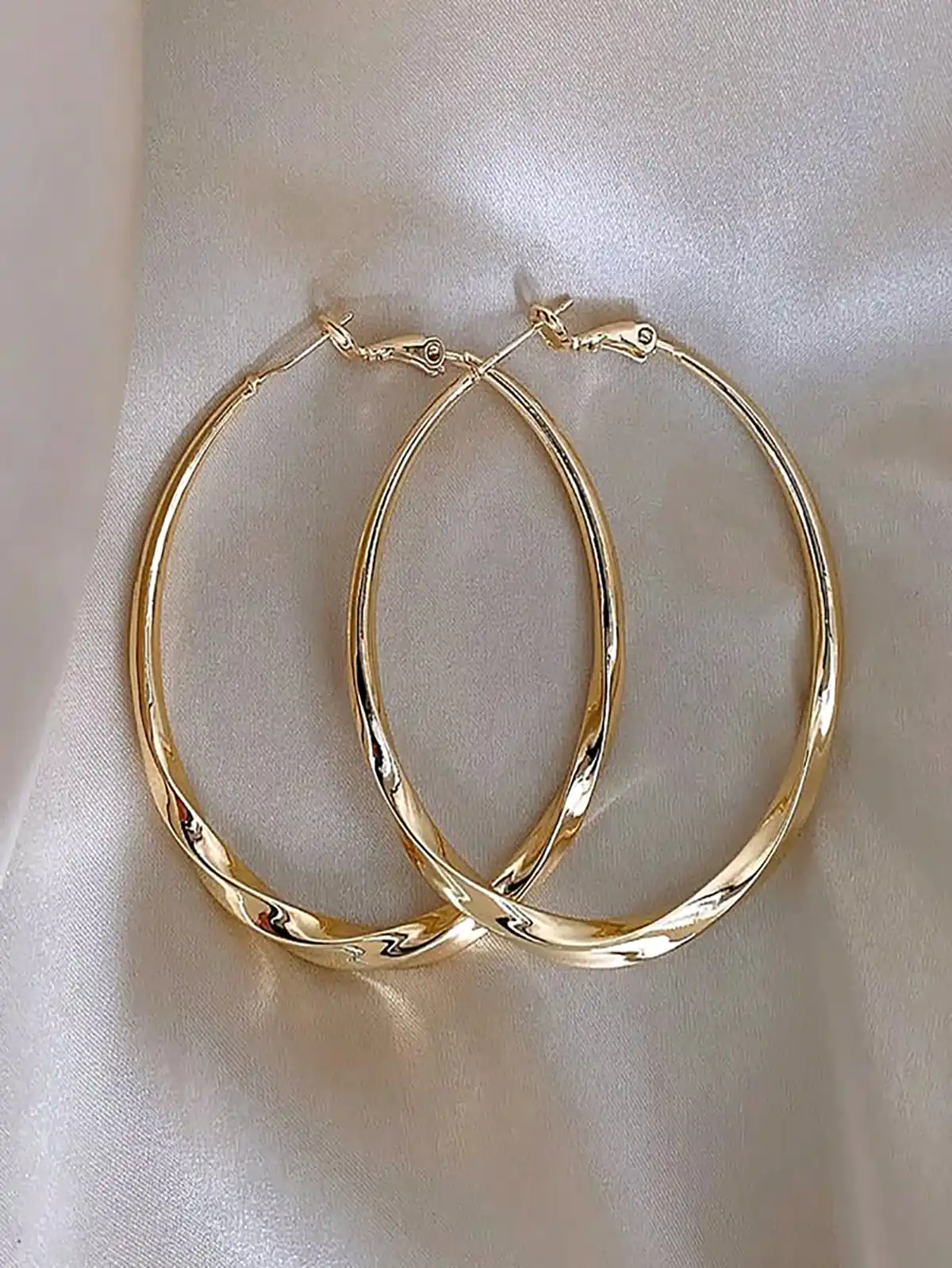 گوشواره حلقه ای طلا
گوشواره حلقه ای بزرگ طلا
گوشواره حلقه ای کوچک طلا
گوشواره حلقه ای آویزدار
گوشواره حلقه ای جدید طلا
گوشواره حلقه ای ساده
گوشواره حلقه ای مردانه
گوشواره حلقه ای استیل
