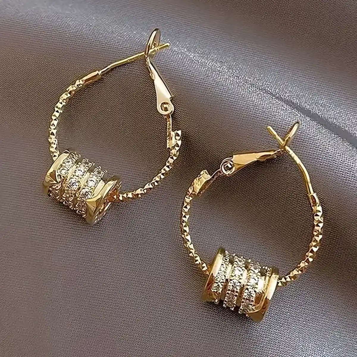 گوشواره حلقه ای طلا
گوشواره حلقه ای بزرگ طلا
گوشواره حلقه ای کوچک طلا
گوشواره حلقه ای آویزدار
گوشواره حلقه ای جدید طلا
گوشواره حلقه ای ساده
گوشواره حلقه ای مردانه
گوشواره حلقه ای استیل