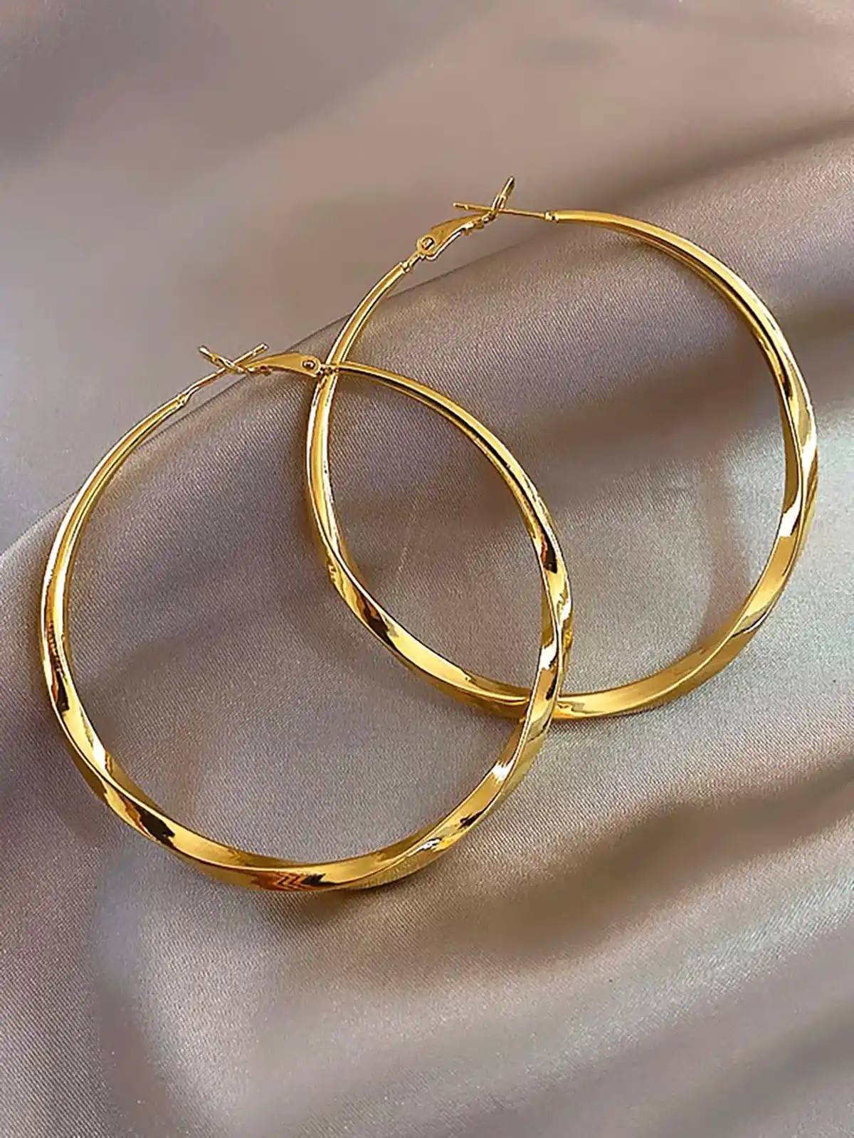 گوشواره حلقه ای طلا
گوشواره حلقه ای بزرگ طلا
گوشواره حلقه ای کوچک طلا
گوشواره حلقه ای آویزدار
گوشواره حلقه ای جدید طلا
گوشواره حلقه ای ساده
گوشواره حلقه ای مردانه
گوشواره حلقه ای استیل