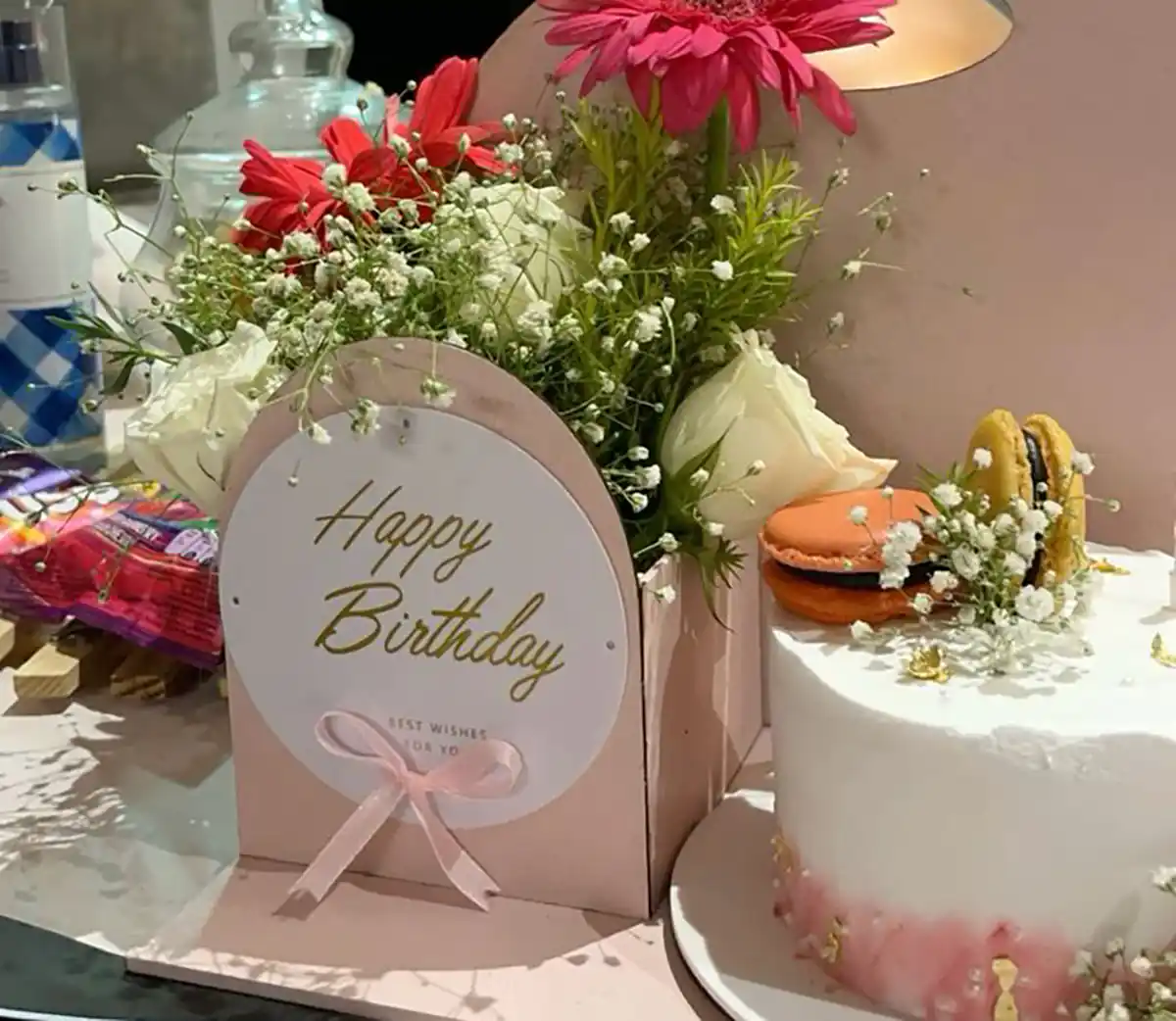 باکس گل و کیک مردانه باکس طلقی گل و کیک باکس گل و کیک جدید قیمت باکس گل و کیک باکس گل و کیک و کادو باکس گل و کیک و بادکنک