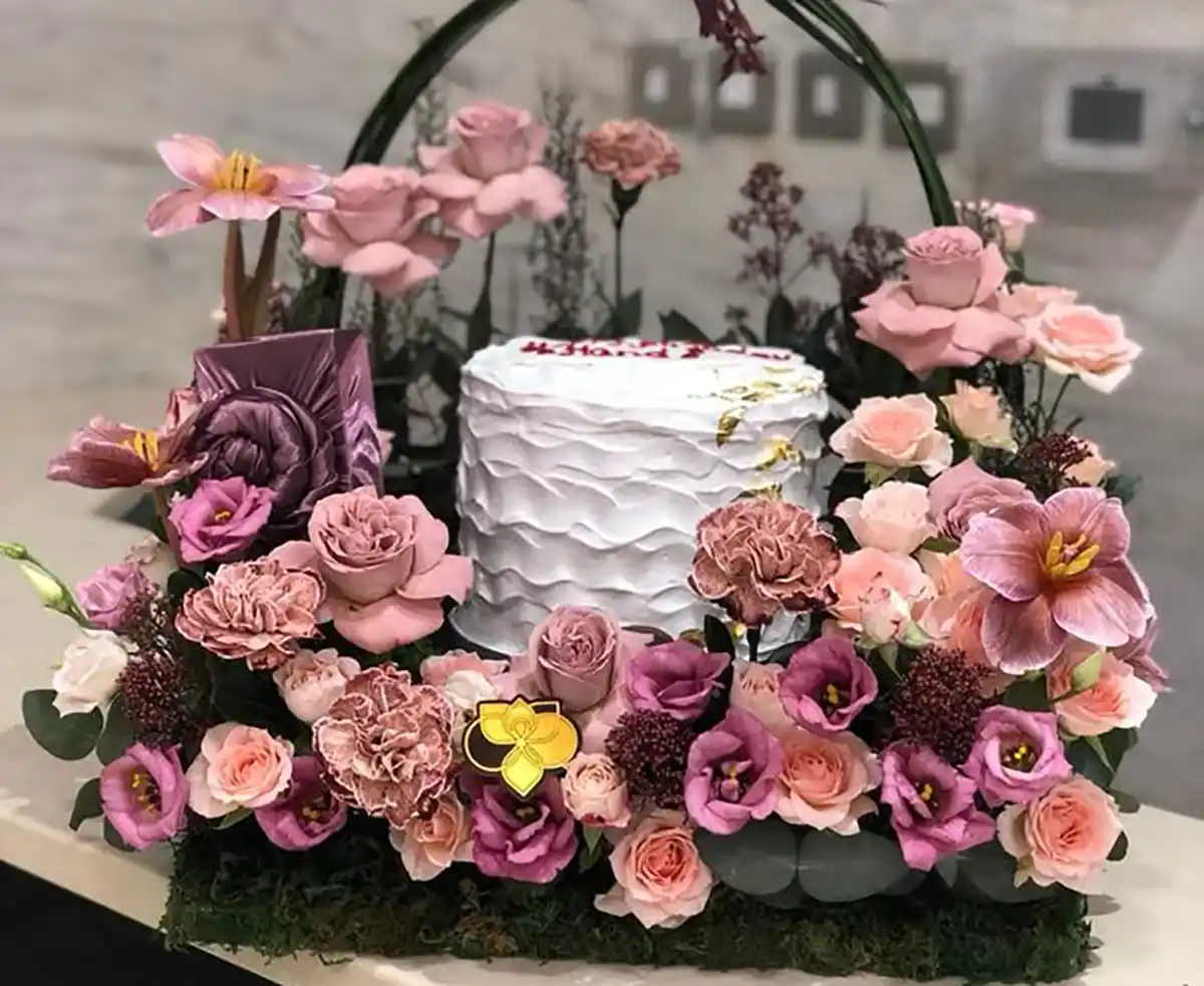 باکس گل و کیک مردانه باکس طلقی گل و کیک باکس گل و کیک جدید قیمت باکس گل و کیک باکس گل و کیک و کادو باکس گل و کیک و بادکنک