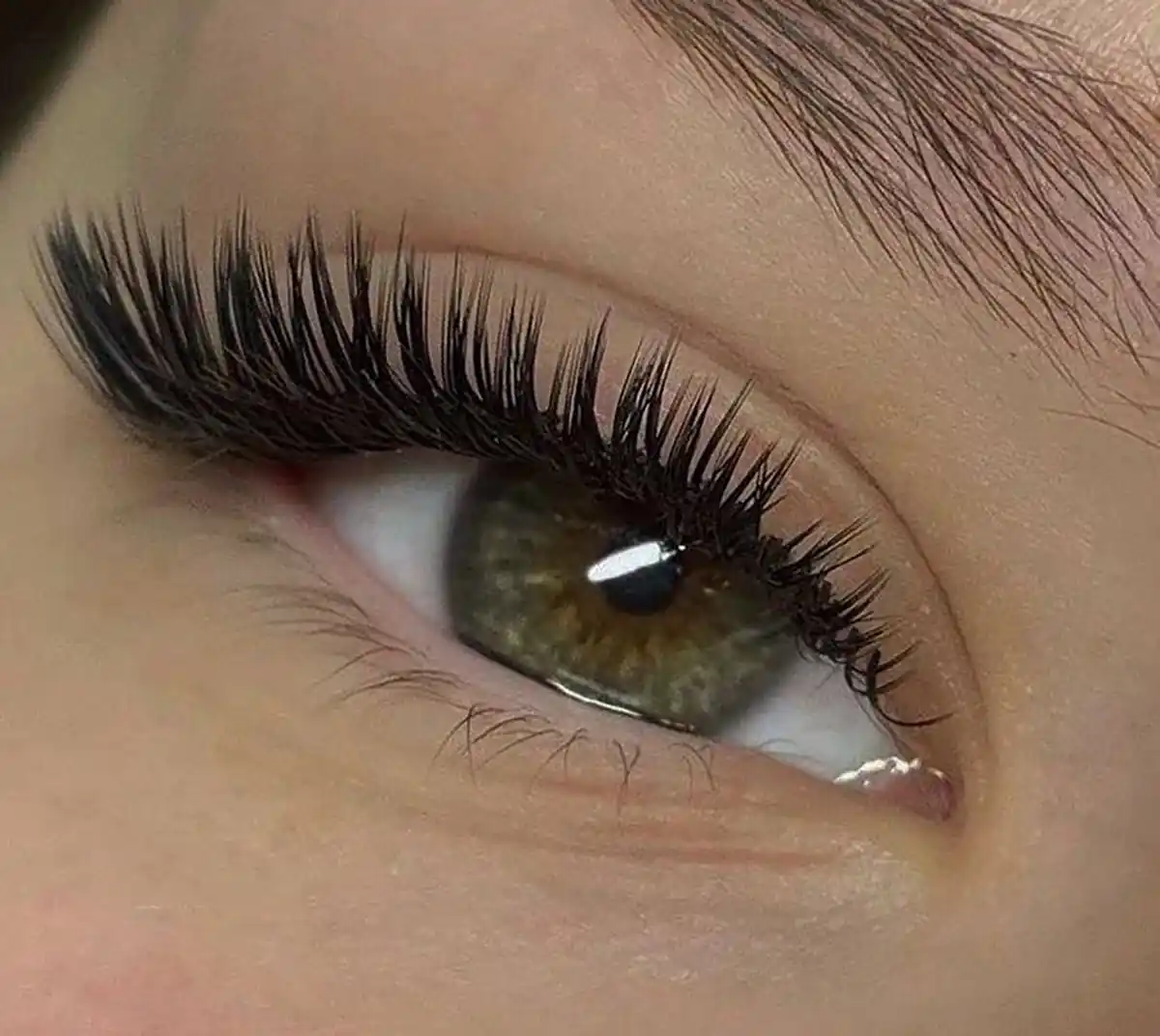 مژه خط چشمی اسپایکی
مژه خط چشمی والیوم
مژه اسپایکی
مژه کلاسیک
مژه روباهی
اکستنشن مژه