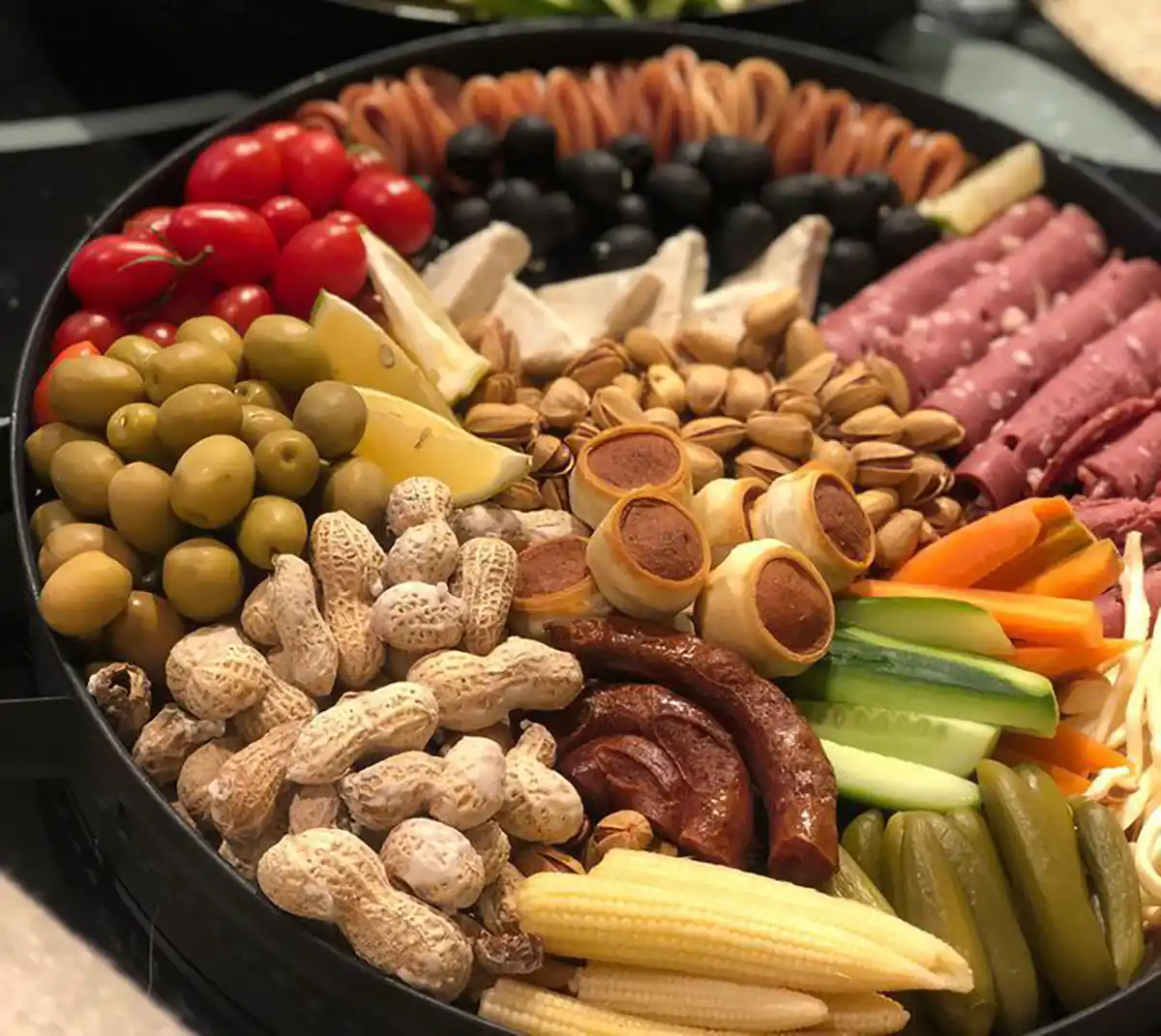 طرز تهیه سینی مزه
سینی مزه برای مهمانی
سینی مزه
سینی مزه ساده
سینی مزه  لاکچری
میز مزه ساده و شیک