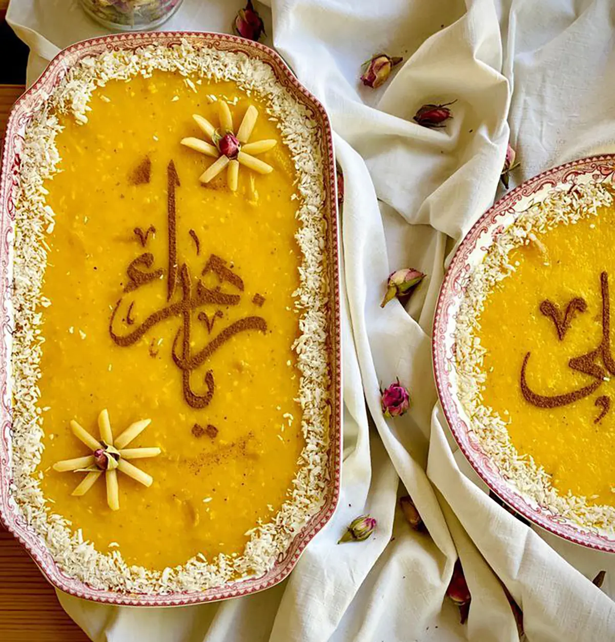 تزیین شله زرد در ظرف مستطیل
تزیین شله زرد تک نفره
تزیین شله زرد با دارچین بدون شابلون
تزیین شله زرد با گل محمدی
طرز تهیه شله زرد برای 15 نفر
طرز تهیه ی شله زرد نذری
طرز استفاده شابلون روی شله زرد
طرز تهیه شله زرد برای ۱۰ نفر
