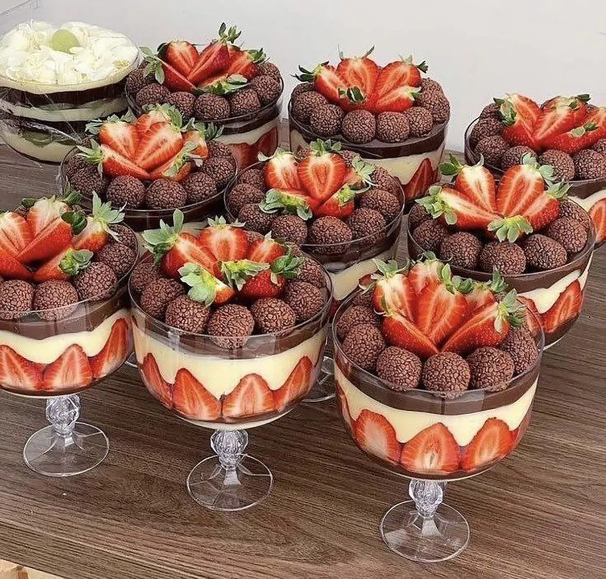انواع دسر ساده و کم هزینه
دسر خوشمزه و لاکچری
دسر خوشمزه برای مهمانی
دسر باکلاس برای مهمانی
لیست انواع دسر ساده
انواع دسر برای مهمانی رسمی
انواع دسرهای مجلسی ساده
طرز تهیه انواع دسر خارجی