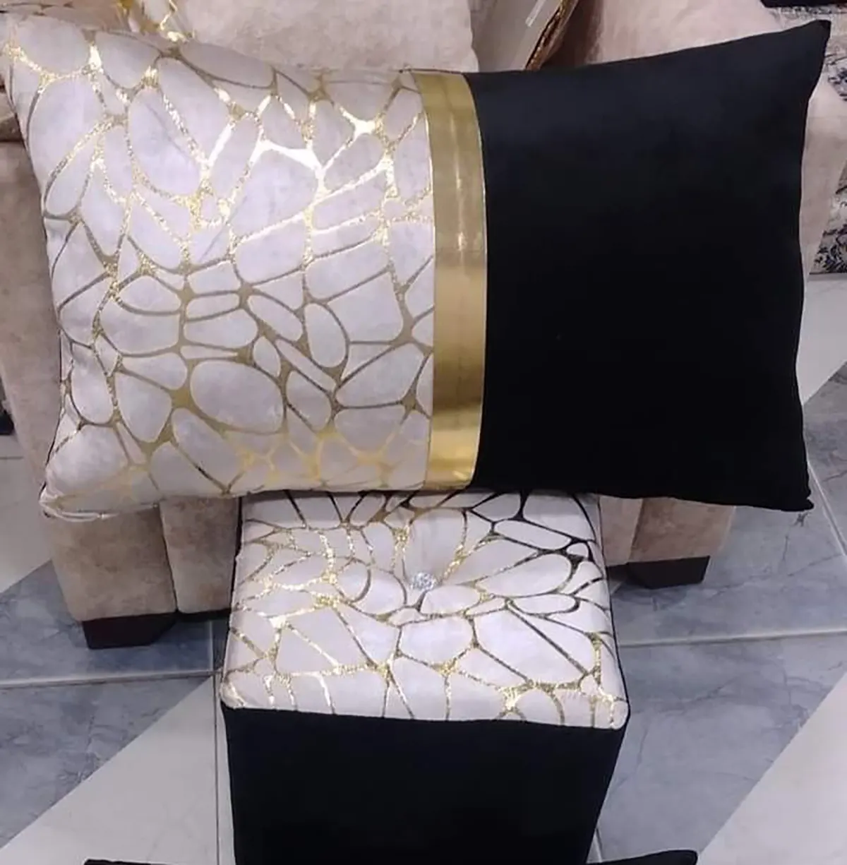 مدل کوسن مبل راحتی
جدیدترین مدل کوسن مبل راحتی
مدل کوسن مبل جدید
مدل کوسن مبل کلاسیک
کوسن مبل راحتی دیجی کالا
مدل کوسن مبل چستر
