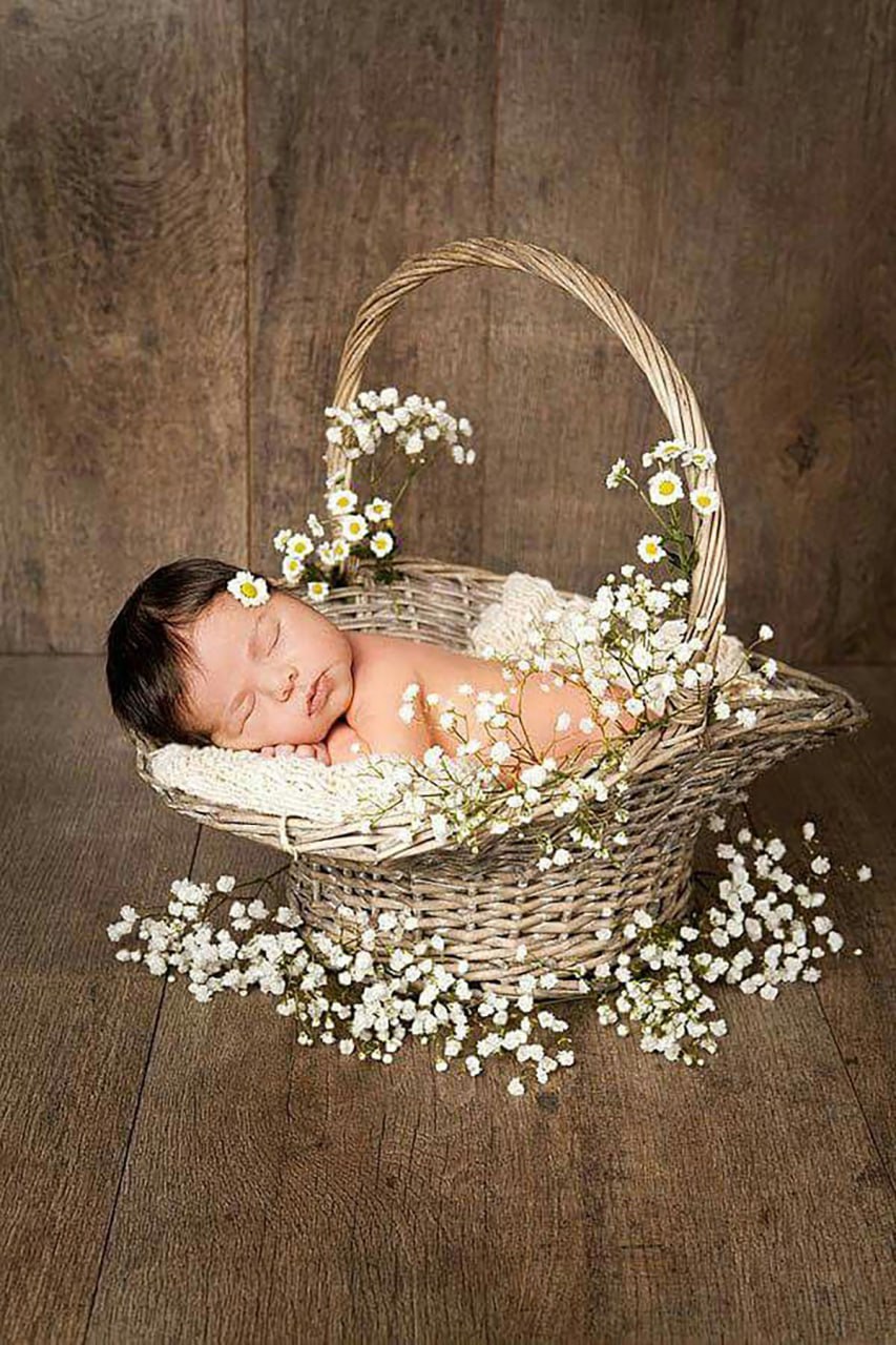 ایده عکس ماهگرد نوزاد پسر در منزل