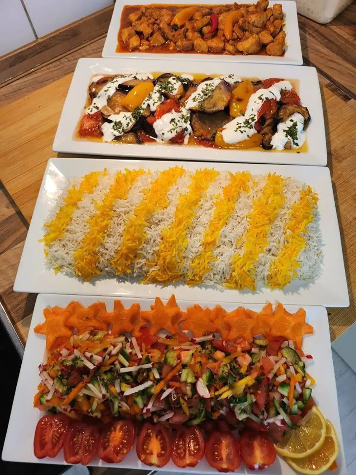 تزیین میز مهمانی ساده