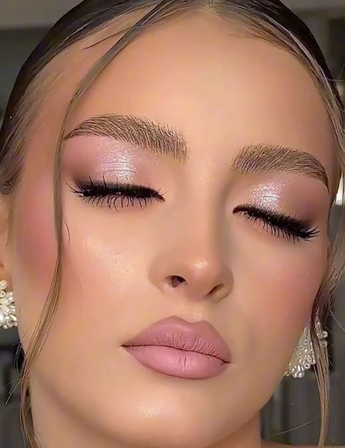 مدل سایه چشم لایت عروس 2022
