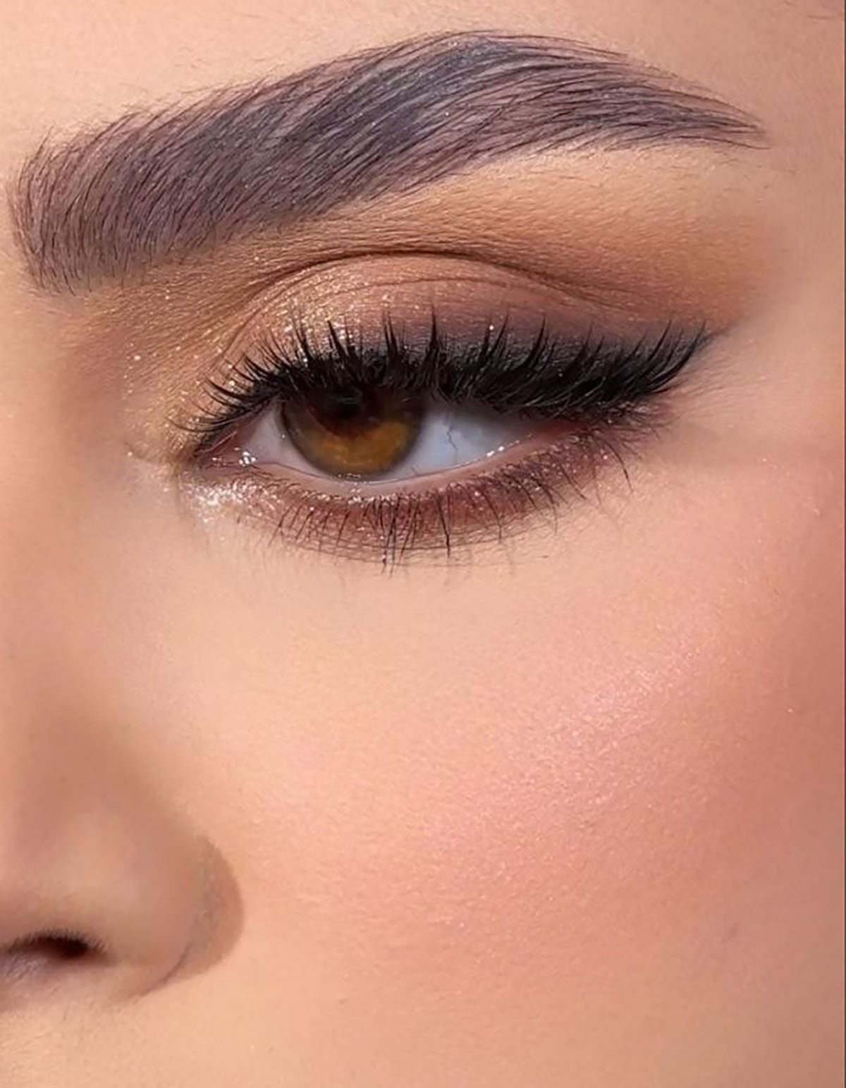 مدل سایه چشم ساده و شیک