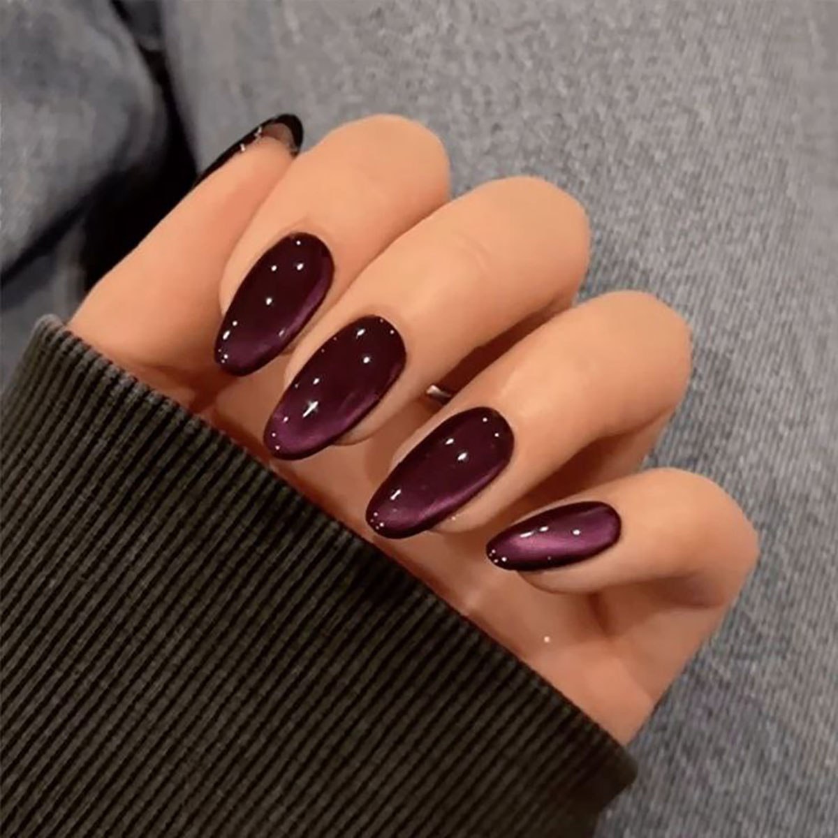 لاک چشم گربه ای قرمز
