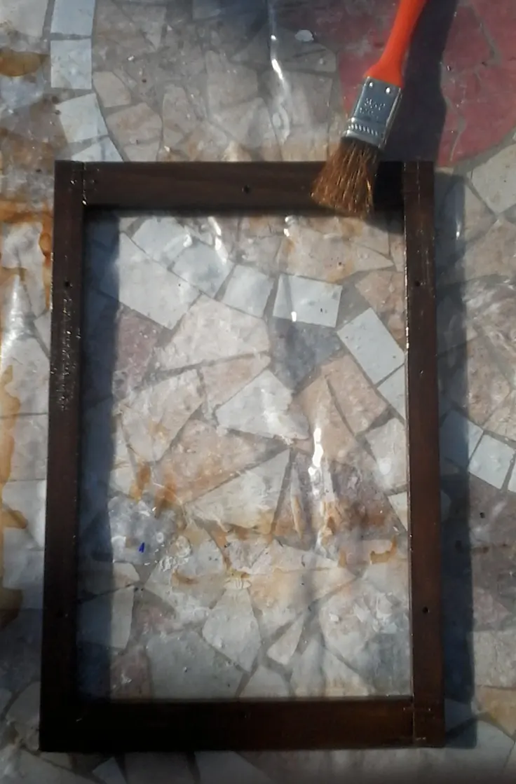رنگ‌زدن قاب عکس چوبی دست‌ساز