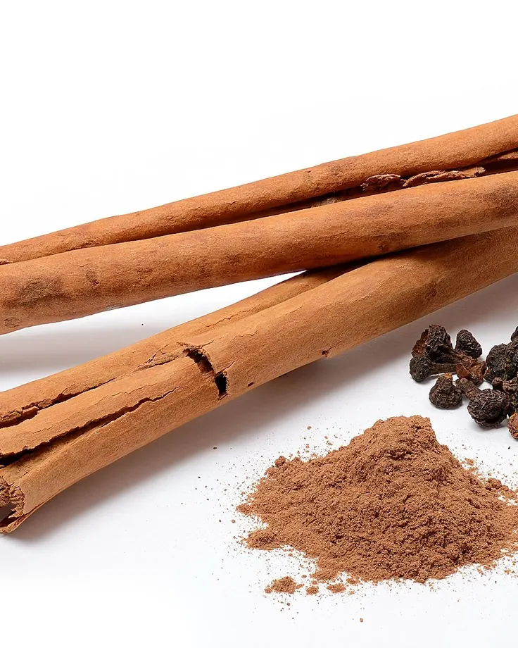 چوب دارچین، پودر دارچین و میخک خوشعطر
